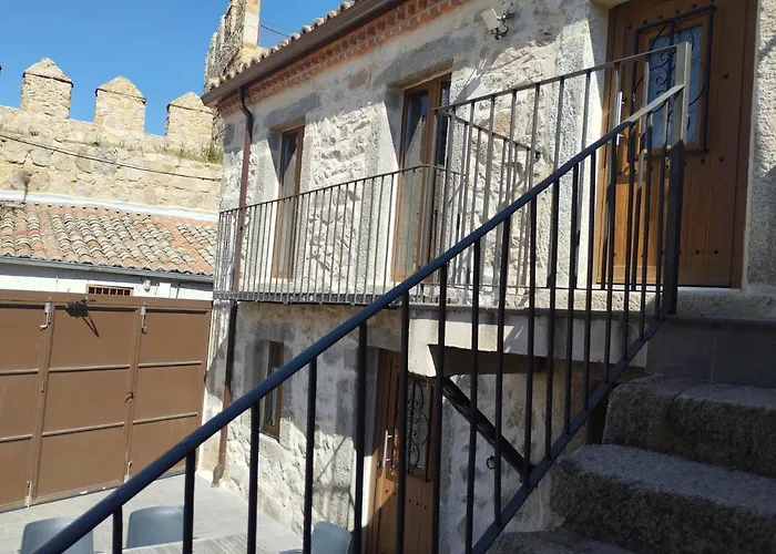 Casas Del Castillo, 2